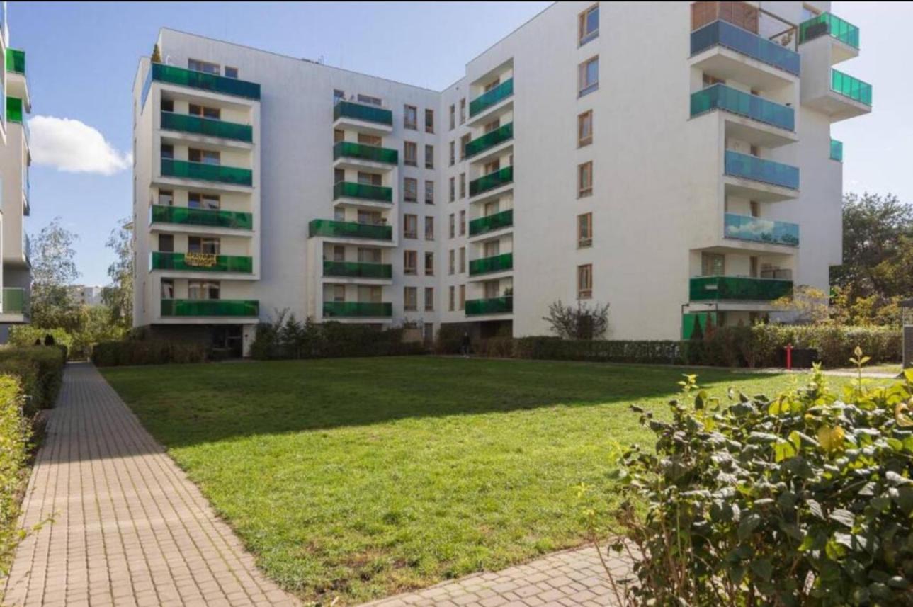 Shiraz Trio Apartament Warszawa Zewnętrze zdjęcie